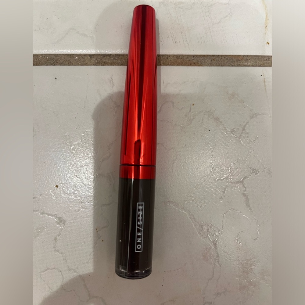 One size  eyebrow gel black brown